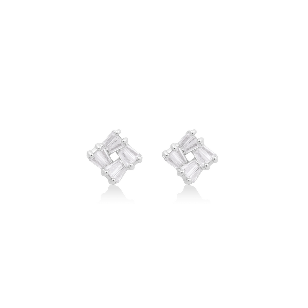 Fine jewellery, silver jewellery, hypoallergenic, tarnish-free,
close-up front view of a Pair of silver square stud crystal earrings on a white background