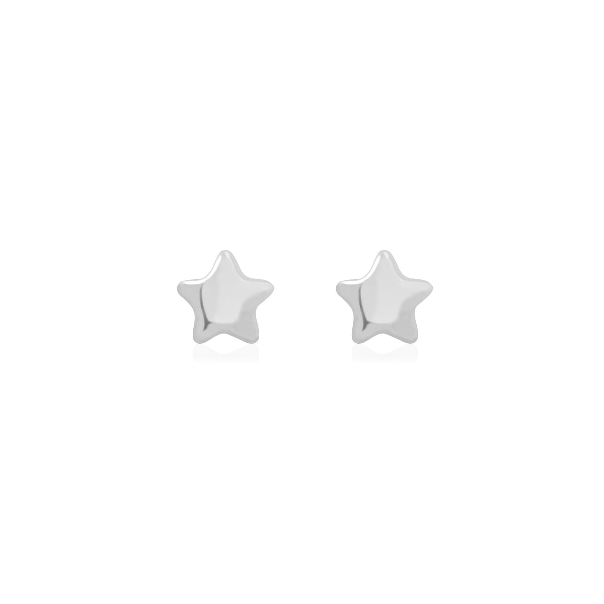 Fine jewellery, silver jewellery, hypoallergenic, tarnish-free,
Close-up front view of a pair of Star-shaped earrings on a white background